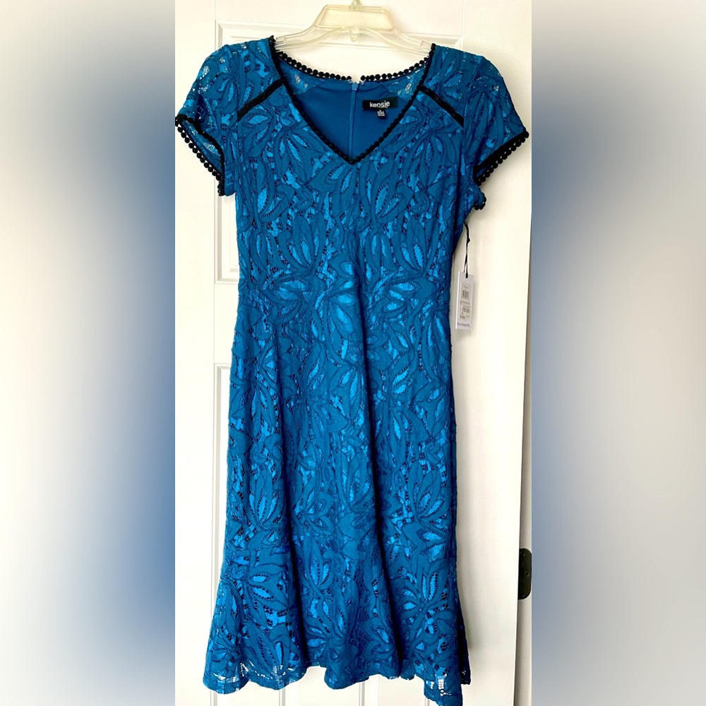 Kenzie blue laced dress size 0